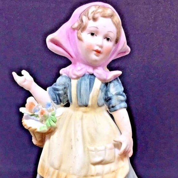 VTG! Lefton China KW 4243 Hand Painted Girl with Flower Basket Figurine~5.5"T - Picture 1 of 8